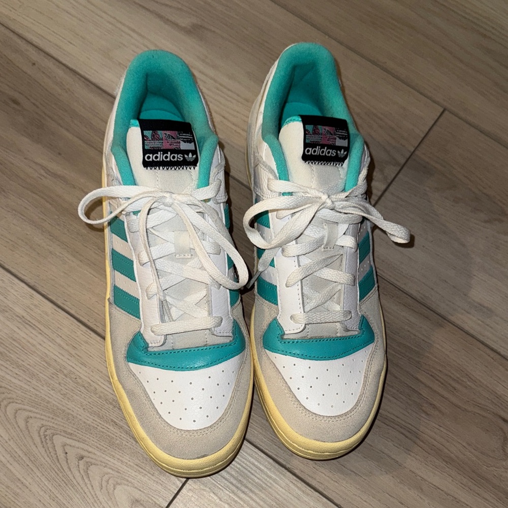 adidas Men’s Low-Top Sneakers in Teal and White
